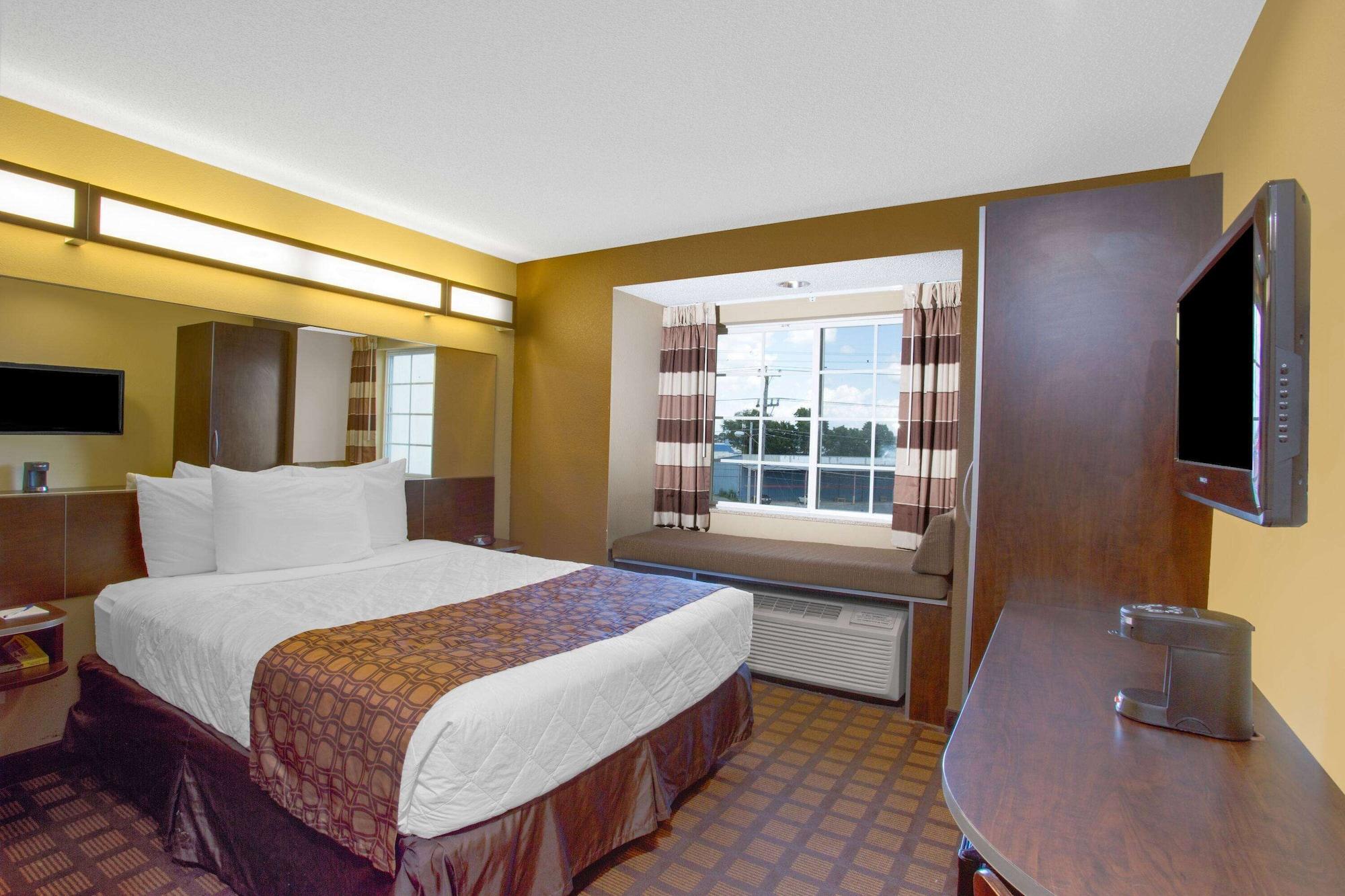 Microtel Inn & Suites By Wyndham Harrisonburg Extérieur photo
