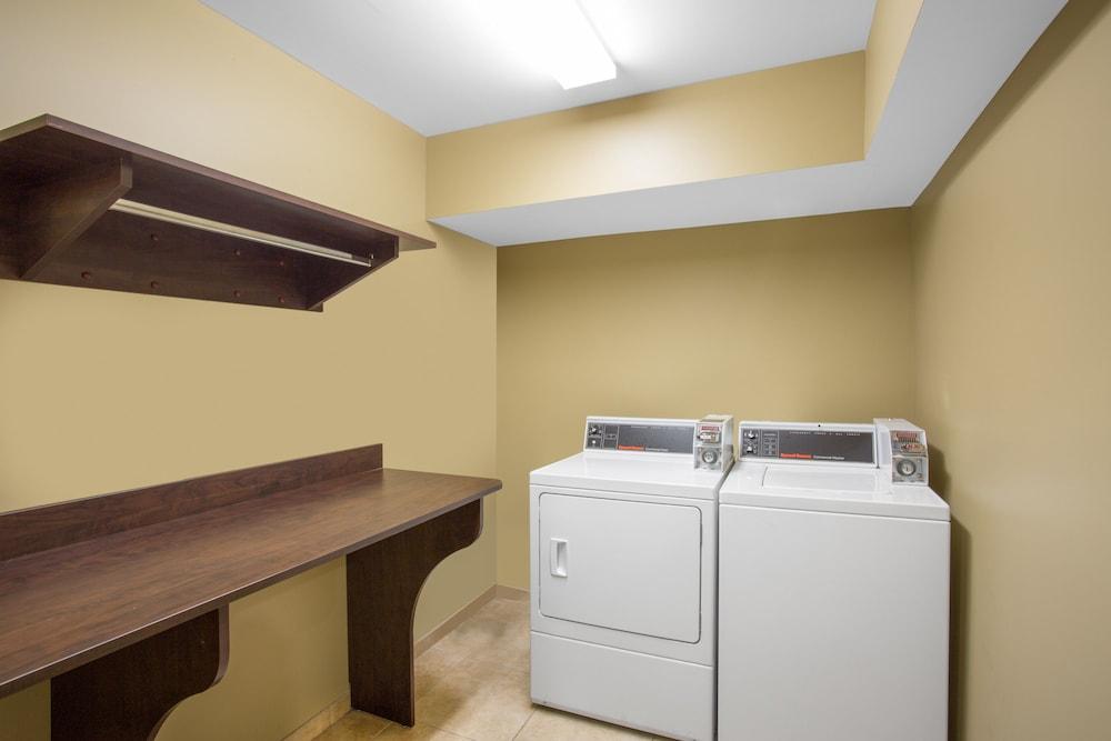 Microtel Inn & Suites By Wyndham Harrisonburg Extérieur photo