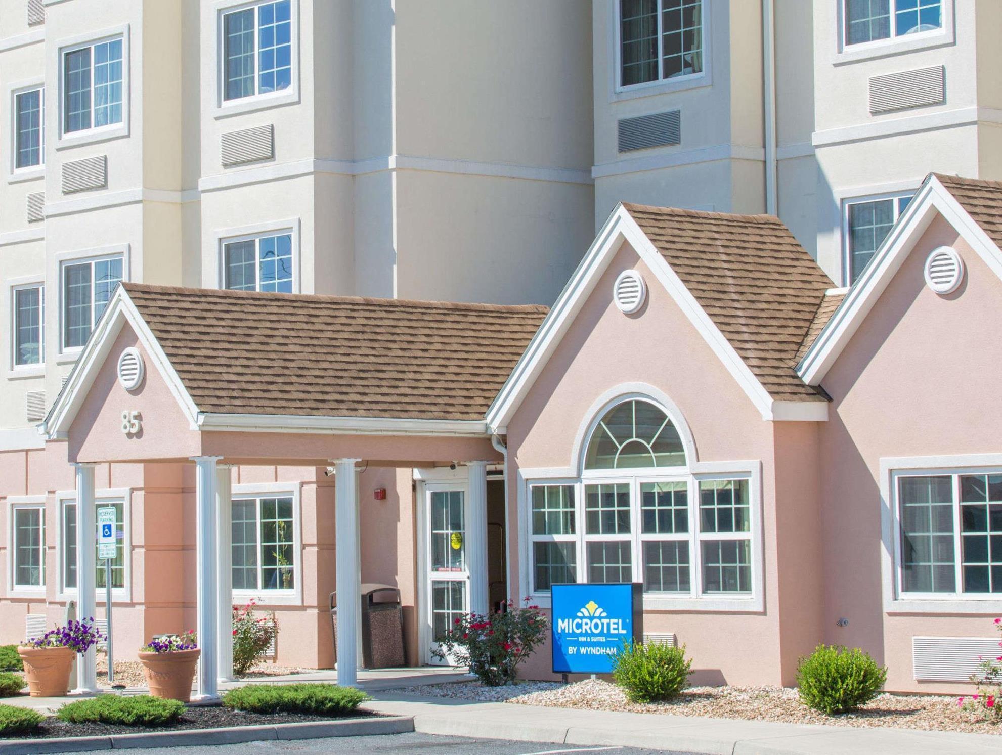 Microtel Inn & Suites By Wyndham Harrisonburg Extérieur photo
