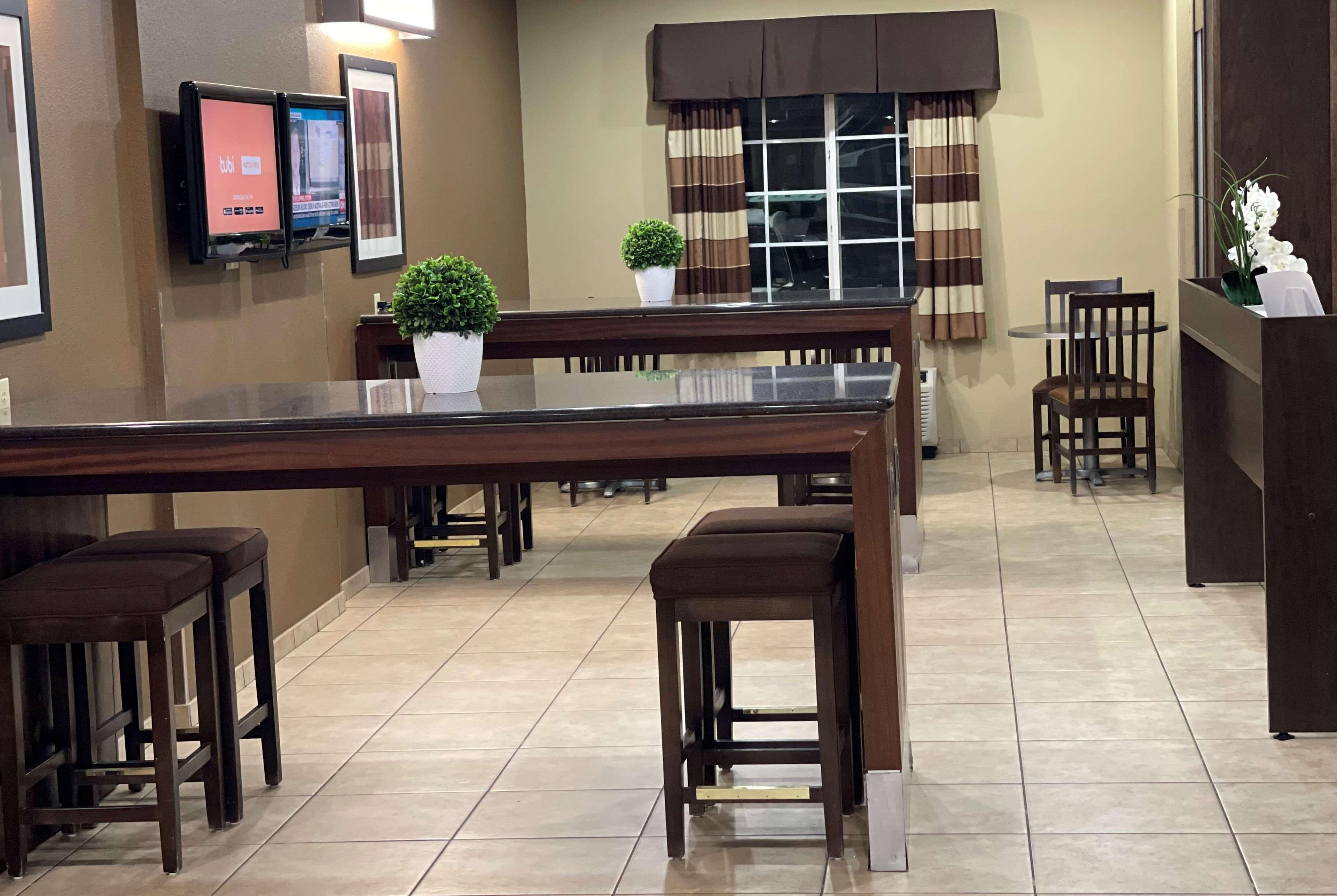 Microtel Inn & Suites By Wyndham Harrisonburg Extérieur photo