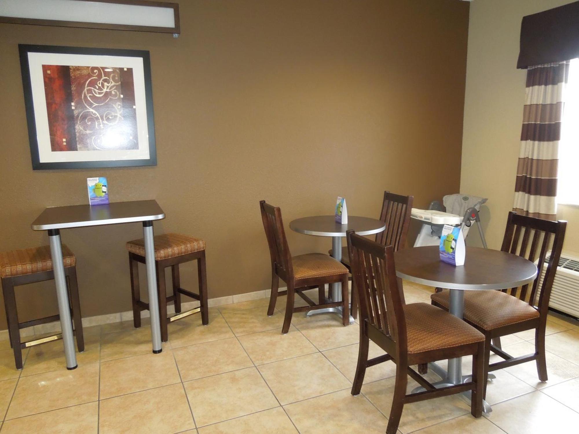 Microtel Inn & Suites By Wyndham Harrisonburg Extérieur photo