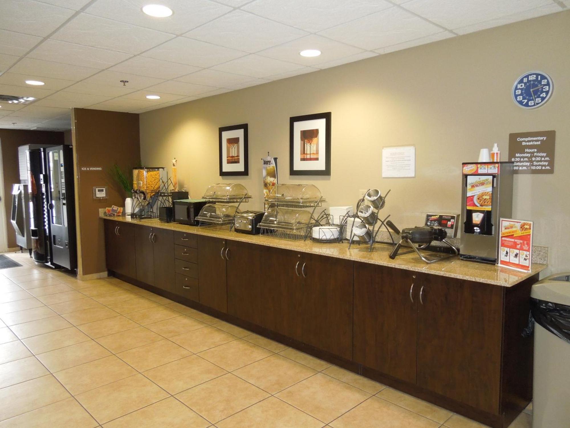 Microtel Inn & Suites By Wyndham Harrisonburg Extérieur photo