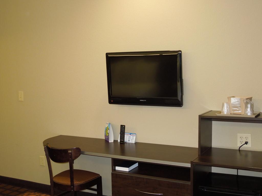 Microtel Inn & Suites By Wyndham Harrisonburg Extérieur photo