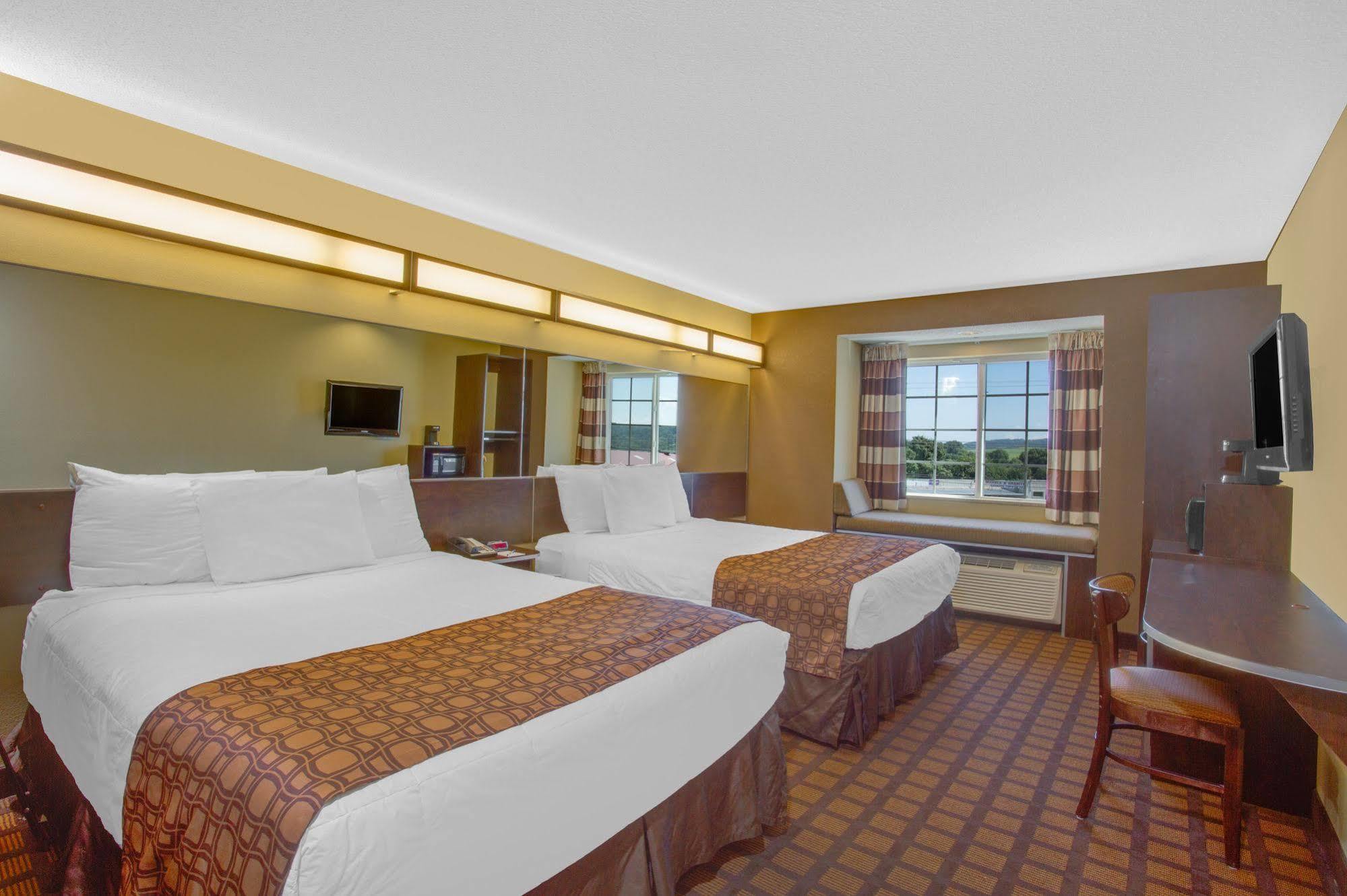 Microtel Inn & Suites By Wyndham Harrisonburg Extérieur photo