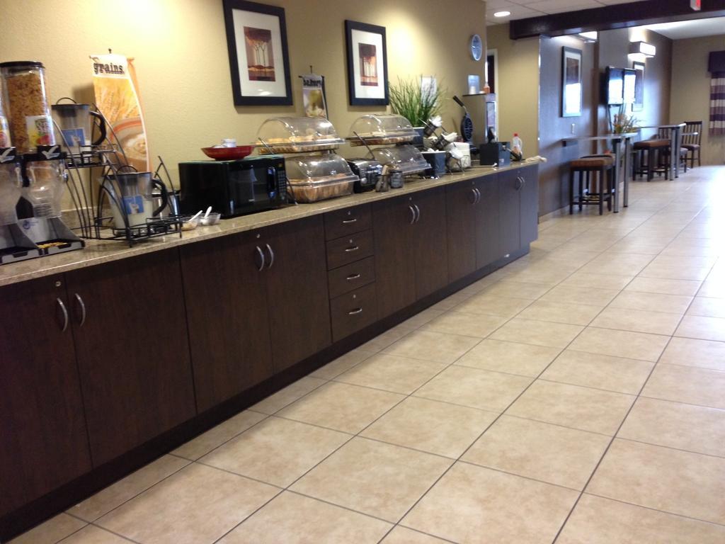 Microtel Inn & Suites By Wyndham Harrisonburg Extérieur photo