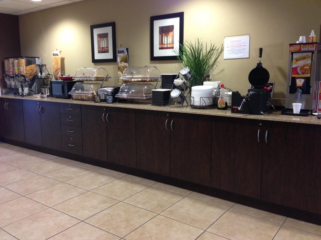 Microtel Inn & Suites By Wyndham Harrisonburg Extérieur photo